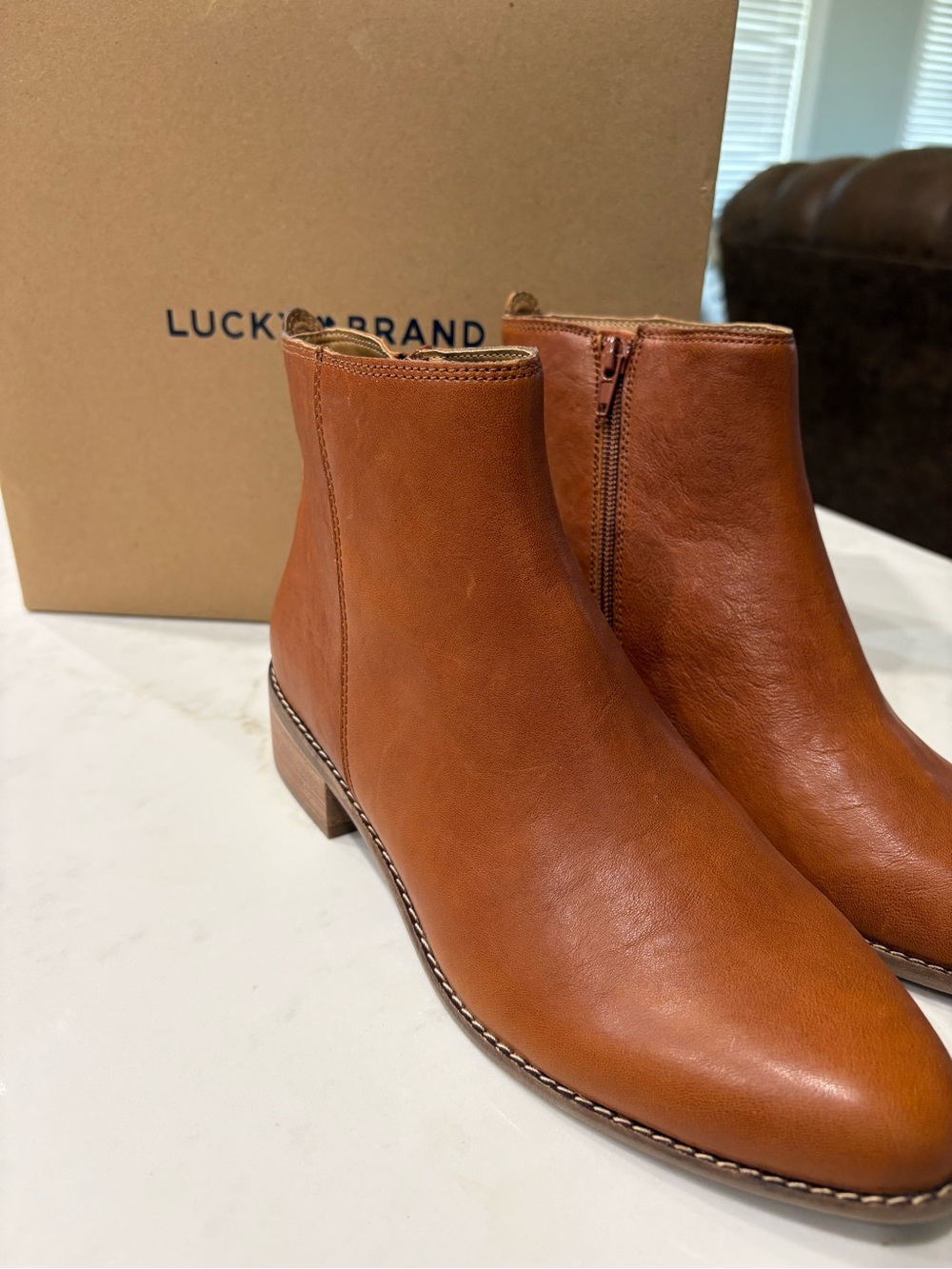 Lucky Brand Lenree Leather Ankle Boots, Whiskey Cameron, NEW. Size 9